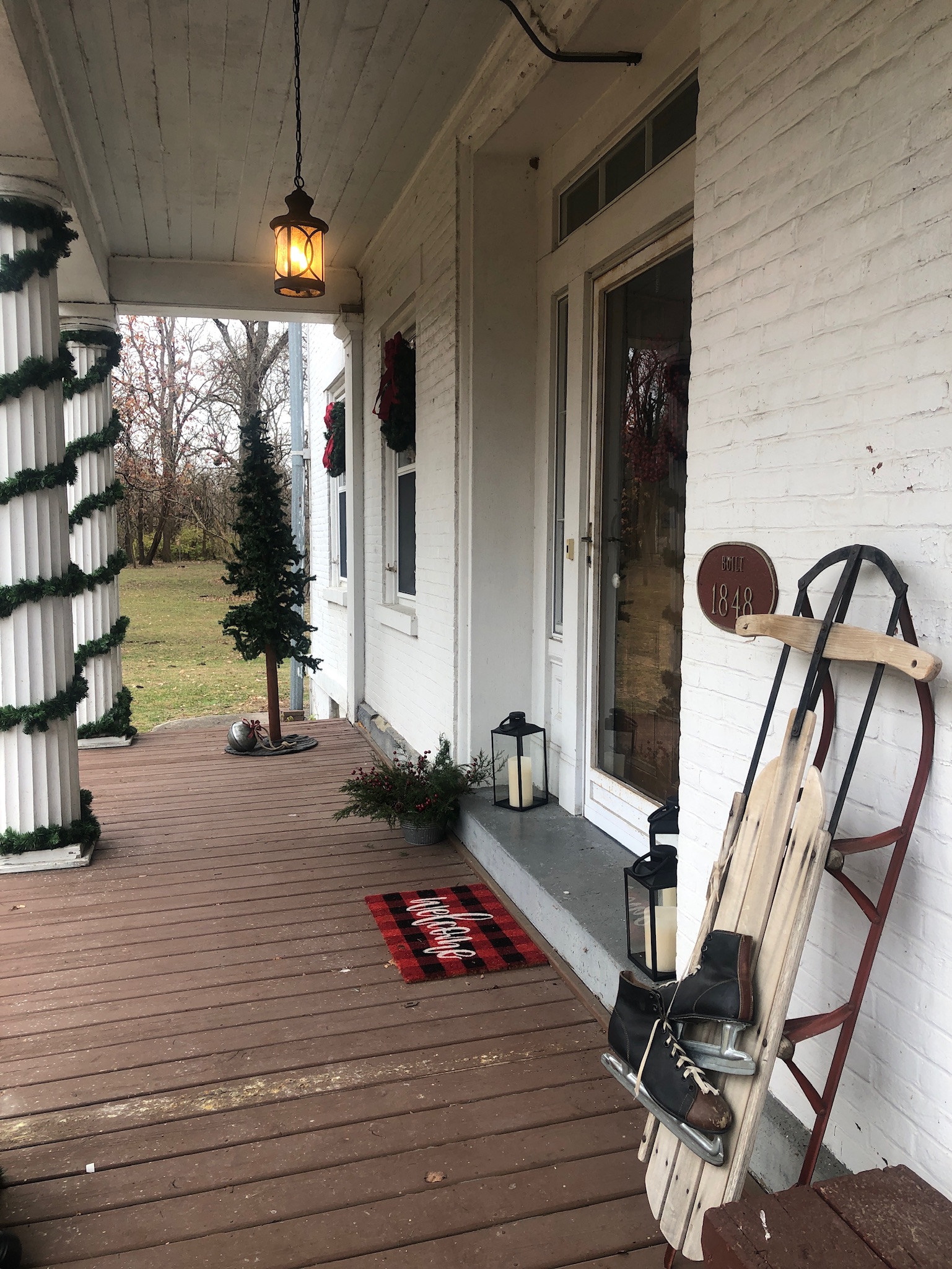 Front Porch - Christmas 2021
